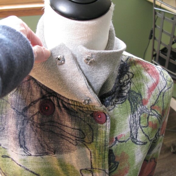 Desigual Abstract Floral Button Front Blazer Size Large - Picture 9 of 9